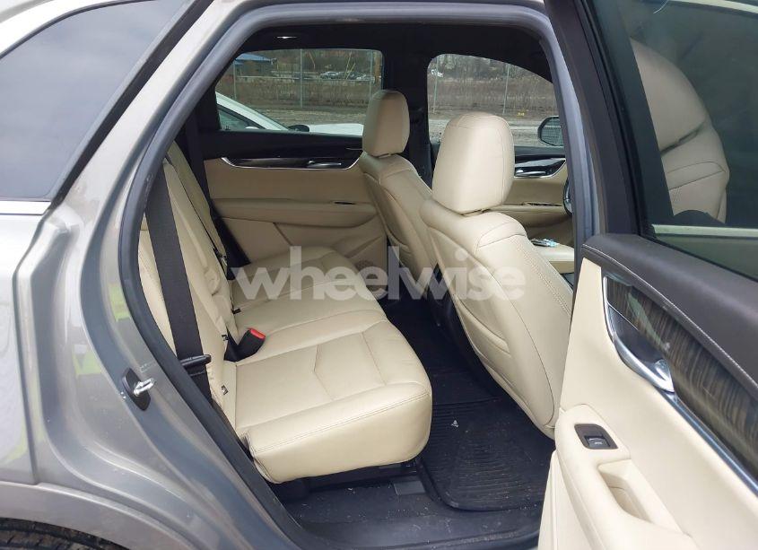 Photo 8 of 2018 Cadillac Xt5 STANDARD (VIN 1GYKNBRS6JZ175757)