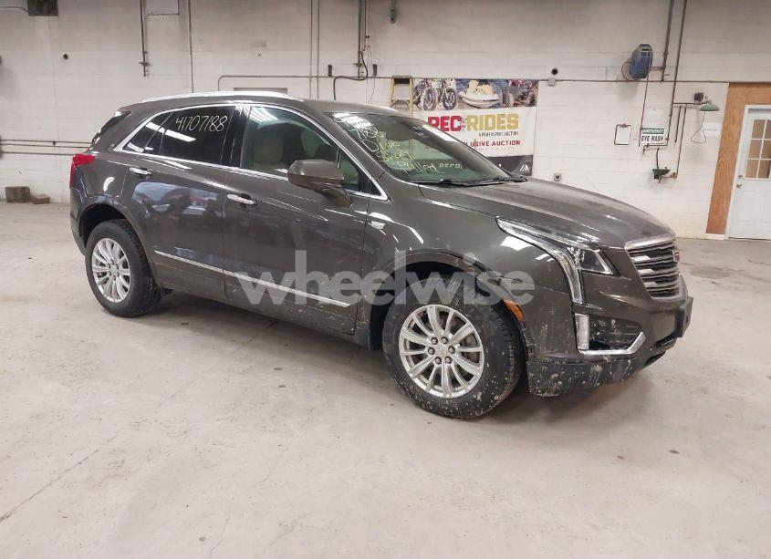2019 Cadillac Xt5 STANDARD (VIN 1GYKNBRS6KZ199736) main photo