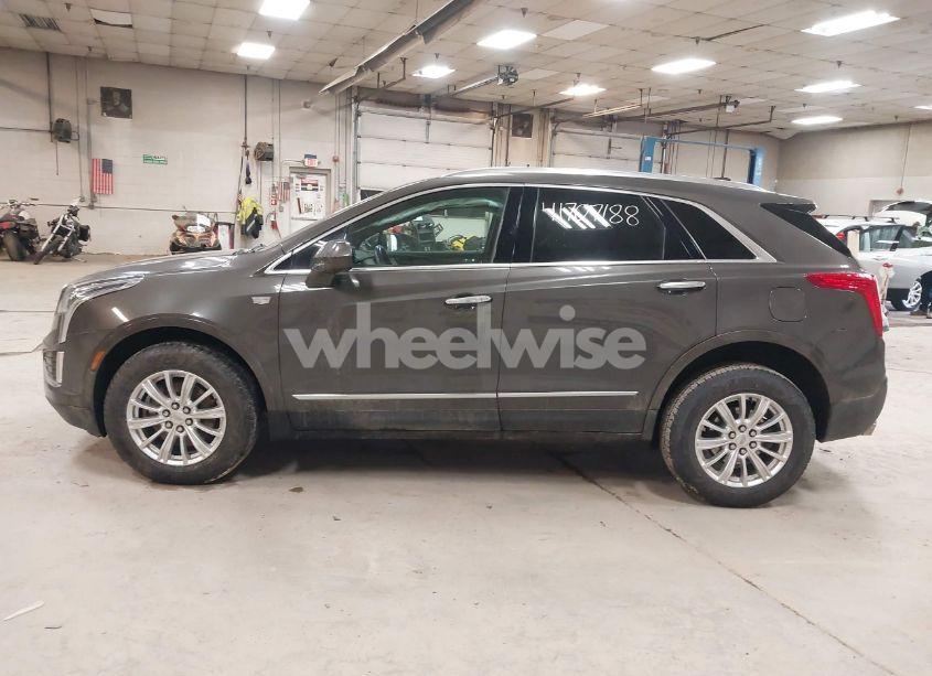 Photo 15 of 2019 Cadillac Xt5 STANDARD (VIN 1GYKNBRS6KZ199736)