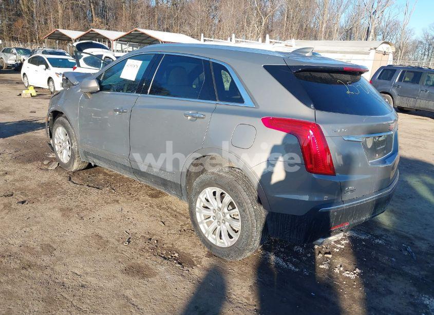 Photo 3 of 2019 Cadillac Xt5 STANDARD (VIN 1GYKNBRS6KZ235702)