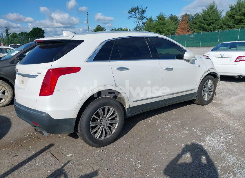 Photo 4 of 2017 Cadillac Xt5 LUXURY (VIN 1GYKNBRS7HZ115156)