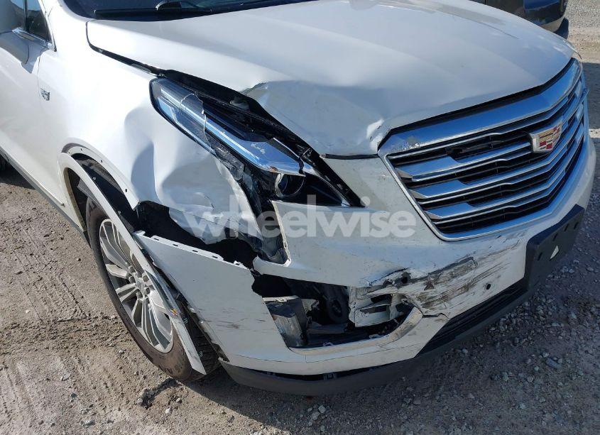 Photo 6 of 2017 Cadillac Xt5 LUXURY (VIN 1GYKNBRS7HZ115156)