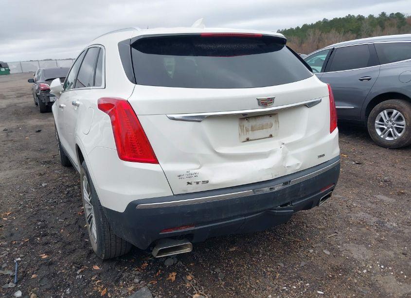 Photo 6 of 2017 Cadillac Xt5 LUXURY (VIN 1GYKNBRS7HZ136413)