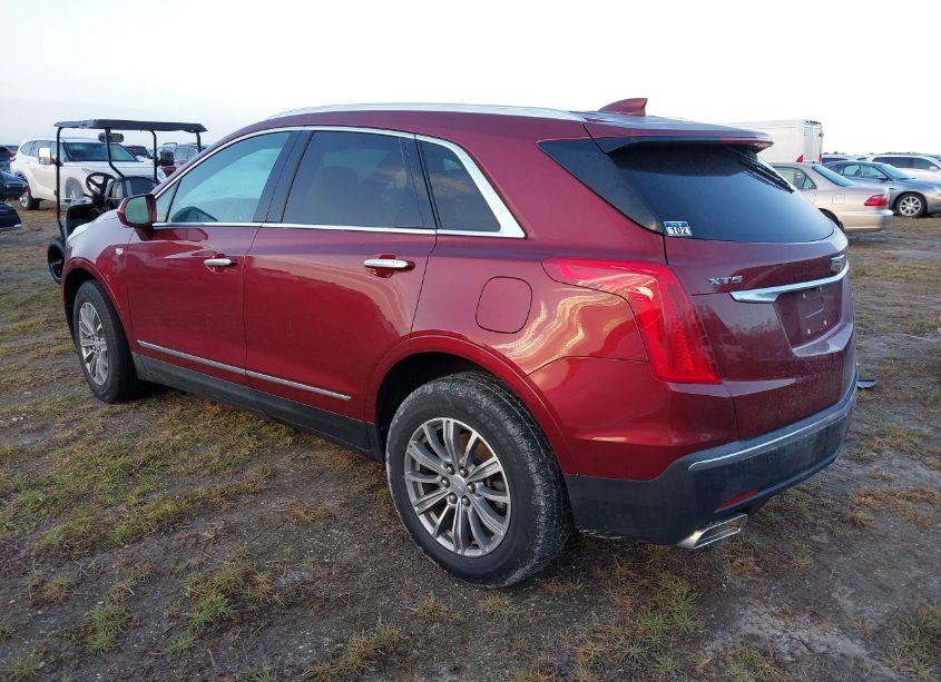 Photo 3 of 2017 Cadillac Xt5 LUXURY (VIN 1GYKNBRS7HZ149369)