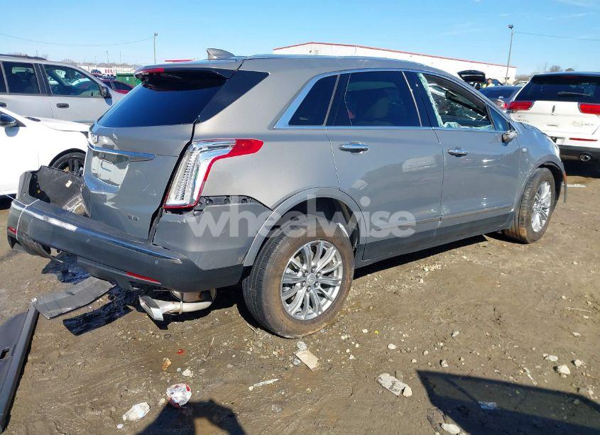 Photo 4 of 2017 Cadillac Xt5 LUXURY (VIN 1GYKNBRS7HZ288241)