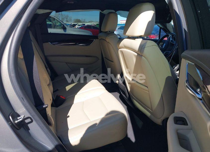 Photo 8 of 2017 Cadillac Xt5 LUXURY (VIN 1GYKNBRS7HZ288241)