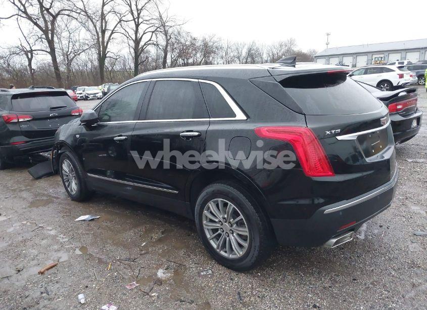 Photo 3 of 2017 Cadillac Xt5 LUXURY (VIN 1GYKNBRS8HZ163233)