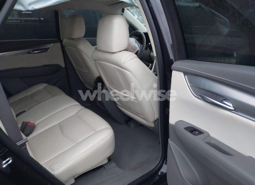 Photo 8 of 2017 Cadillac Xt5 LUXURY (VIN 1GYKNBRS8HZ163233)