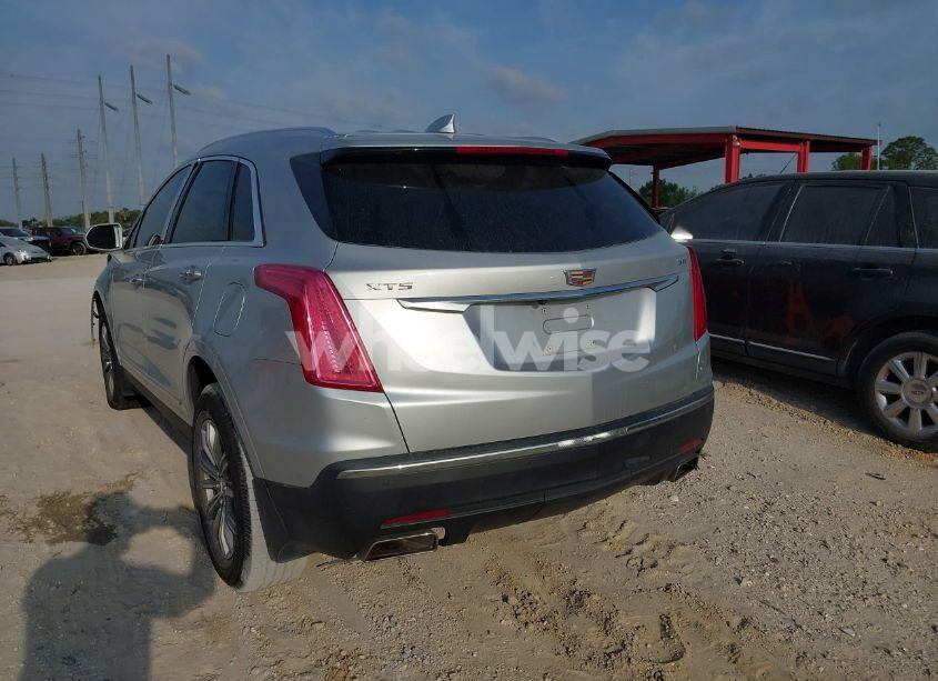 Photo 3 of 2017 Cadillac Xt5 LUXURY (VIN 1GYKNBRS8HZ205769)