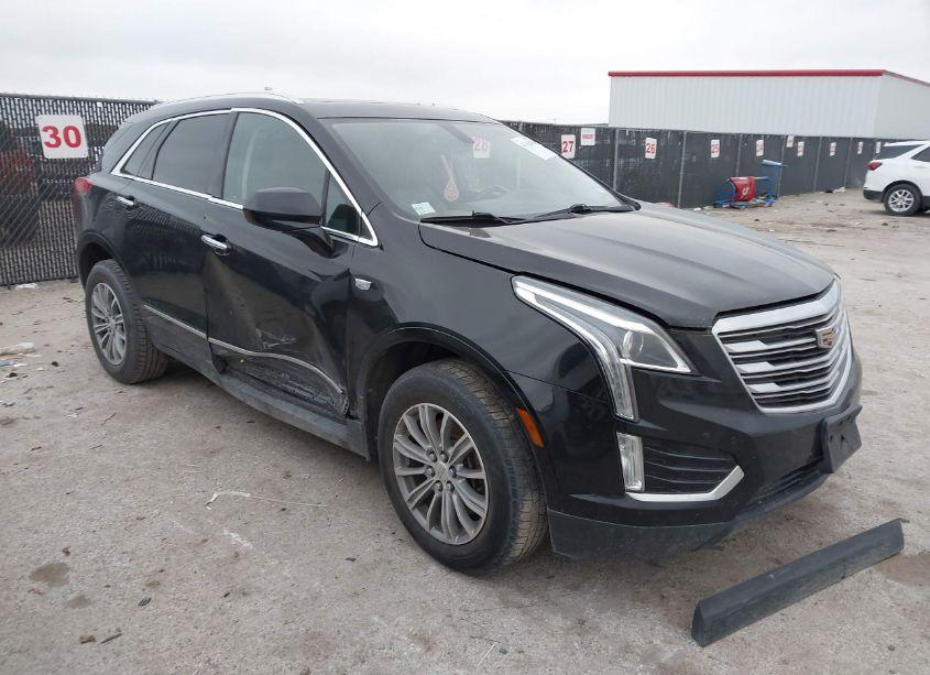 2017 Cadillac Xt5 LUXURY (VIN 1GYKNBRSXHZ111876) main photo