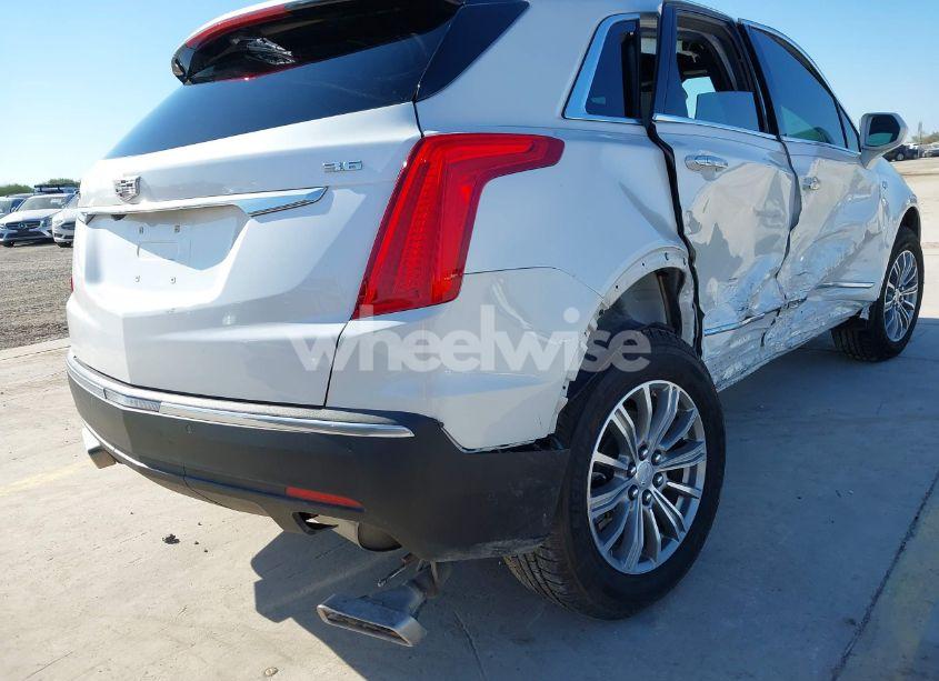 Photo 17 of 2017 Cadillac Xt5 LUXURY (VIN 1GYKNBRSXHZ190093)