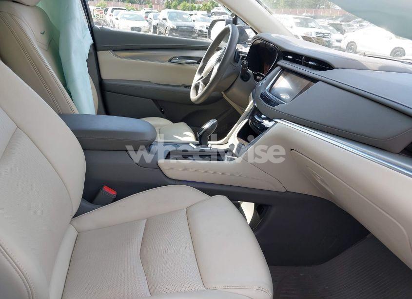 Photo 5 of 2017 Cadillac Xt5 LUXURY (VIN 1GYKNBRSXHZ280716)