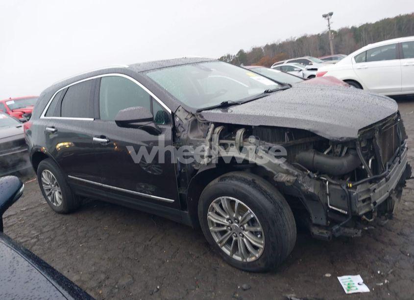 Photo 14 of 2018 Cadillac Xt5 LUXURY (VIN 1GYKNCRS0JZ154893)