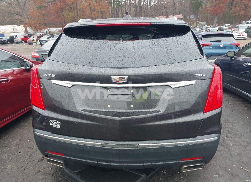 Photo 17 of 2018 Cadillac Xt5 LUXURY (VIN 1GYKNCRS0JZ154893)