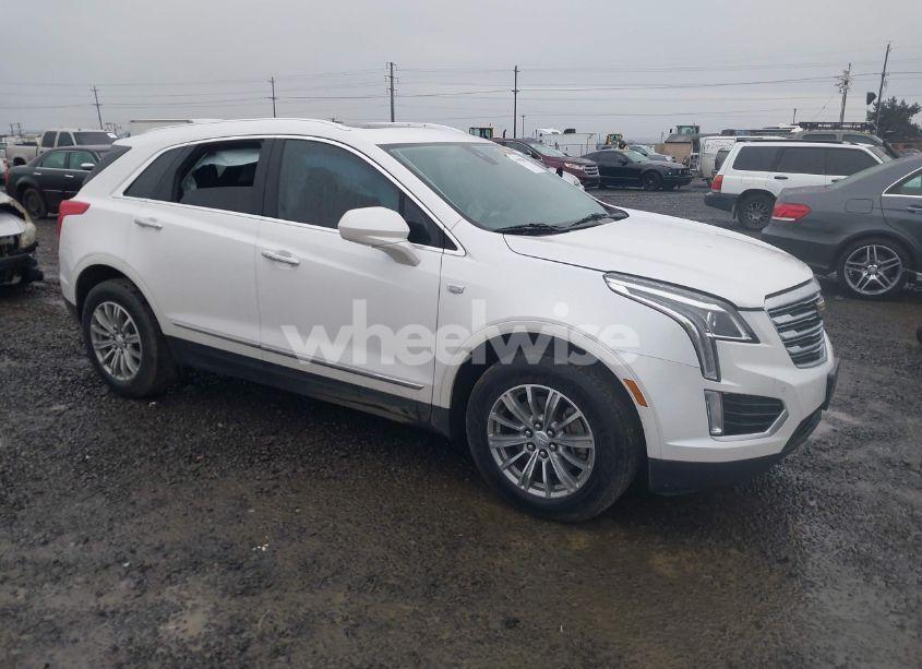 2018 Cadillac Xt5 LUXURY (VIN 1GYKNCRS0JZ179843) main photo