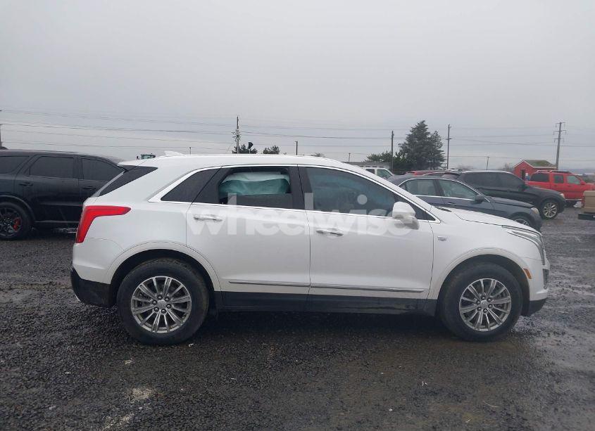Photo 13 of 2018 Cadillac Xt5 LUXURY (VIN 1GYKNCRS0JZ179843)