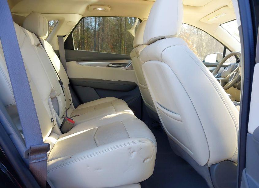 Photo 8 of 2020 Cadillac Xt5 FWD PREMIUM LUXURY (VIN 1GYKNCRS0LZ228817)