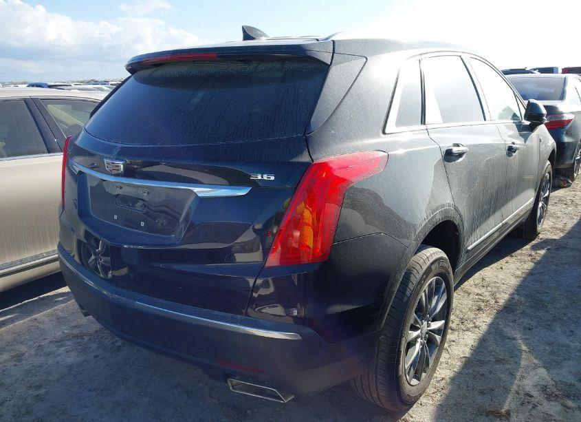 Photo 4 of 2018 Cadillac Xt5 LUXURY (VIN 1GYKNCRS1JZ191046)