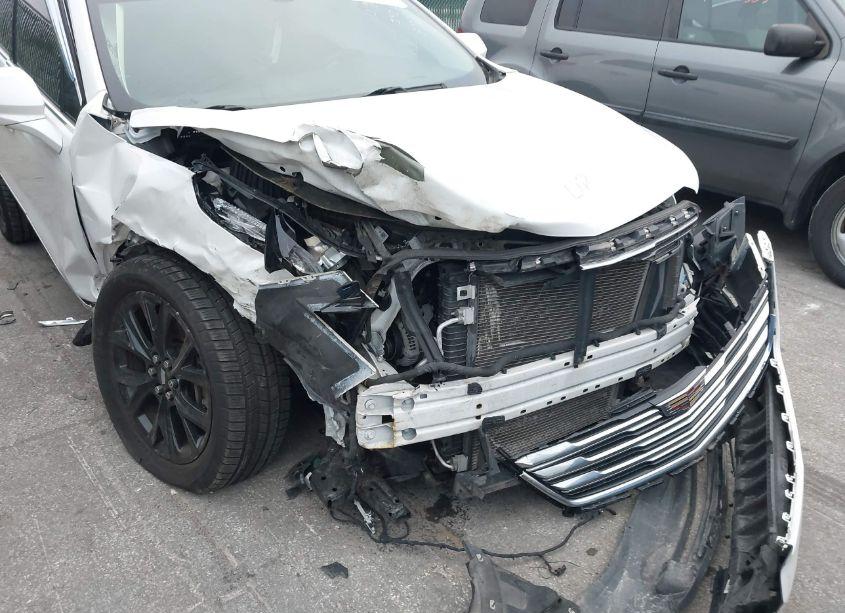 Photo 6 of 2019 Cadillac Xt5 LUXURY (VIN 1GYKNCRS1KZ242126)