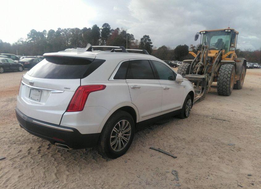 Photo 4 of 2019 Cadillac Xt5 LUXURY (VIN 1GYKNCRS1KZ252882)