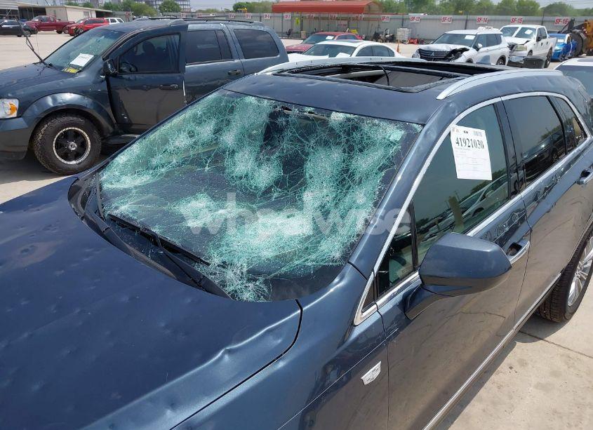 Photo 6 of 2019 Cadillac Xt5 LUXURY (VIN 1GYKNCRS1KZ259282)