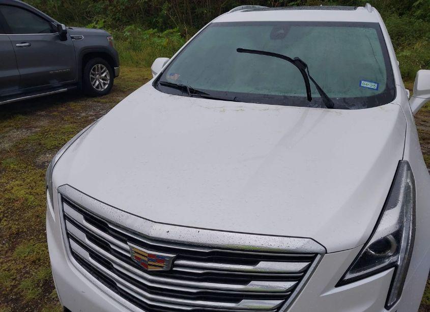 Photo 10 of 2019 Cadillac Xt5 LUXURY FWD (VIN 1GYKNCRS1KZ294985)