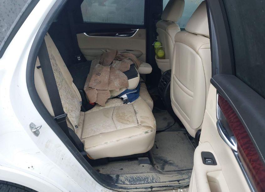 Photo 8 of 2019 Cadillac Xt5 LUXURY FWD (VIN 1GYKNCRS1KZ294985)