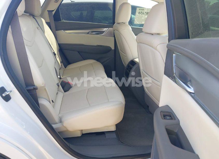 Photo 8 of 2020 Cadillac Xt5 FWD PREMIUM LUXURY (VIN 1GYKNCRS1LZ110761)