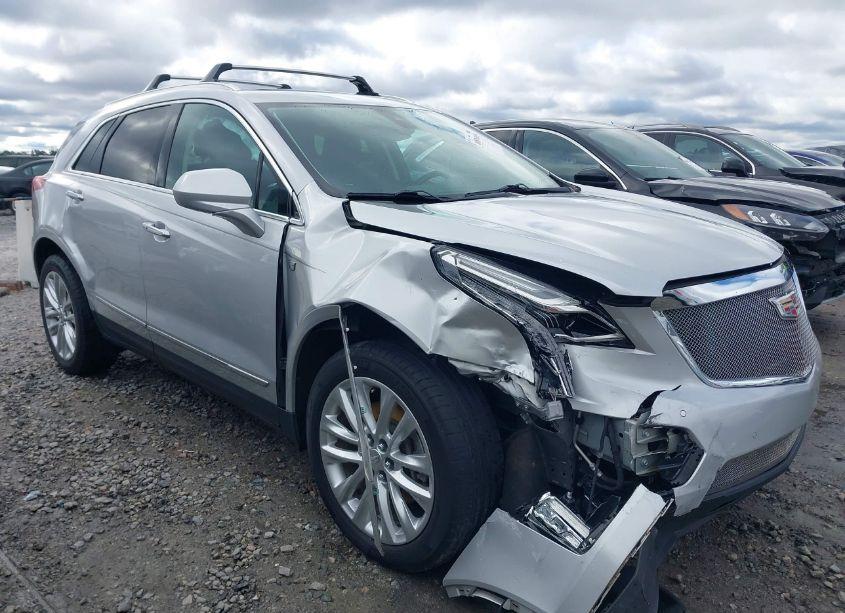 2017 Cadillac Xt5 PREMIUM LUXURY (VIN 1GYKNCRS2HZ114440) main photo