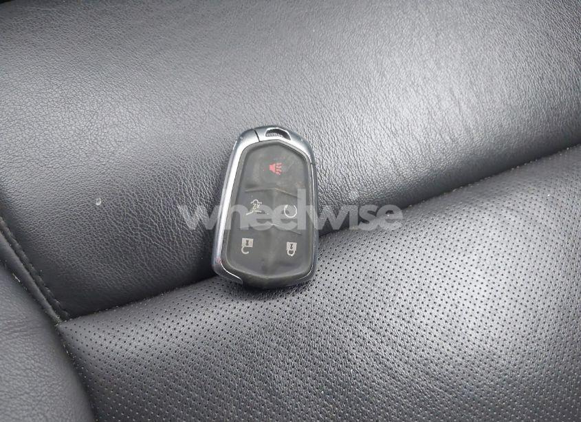 Photo 11 of 2018 Cadillac Xt5 LUXURY (VIN 1GYKNCRS2JZ177057)