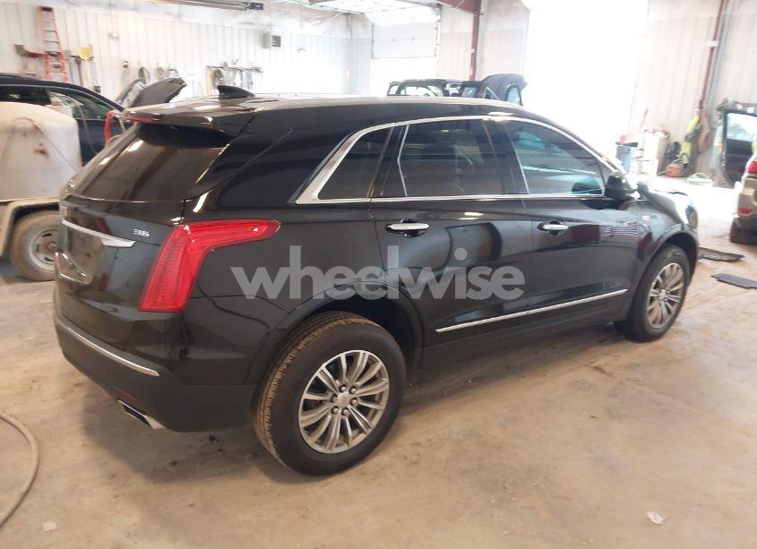 Photo 4 of 2019 Cadillac Xt5 LUXURY (VIN 1GYKNCRS2KZ197052)