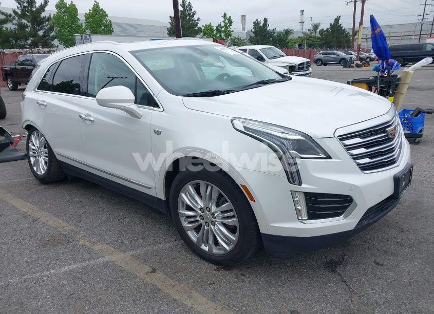 2017 Cadillac Xt5 PREMIUM LUXURY (VIN 1GYKNCRS3HZ307728) main photo
