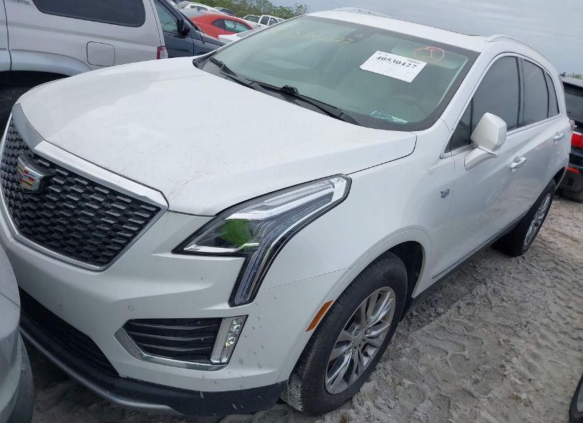Photo 2 of 2020 Cadillac Xt5 FWD PREMIUM LUXURY (VIN 1GYKNCRS3LZ113984)