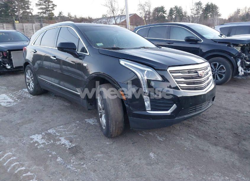 2018 Cadillac Xt5 LUXURY (VIN 1GYKNCRS4JZ246492) main photo