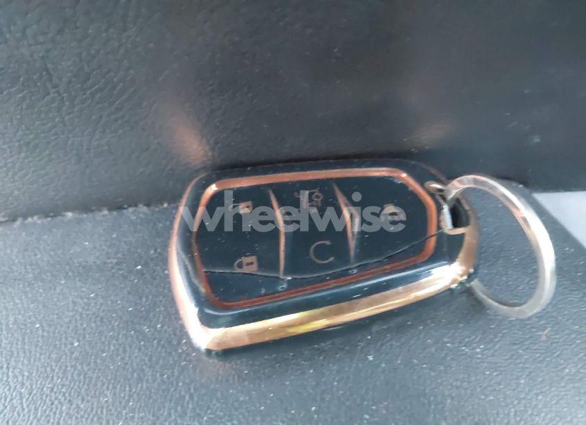 Photo 11 of 2018 Cadillac Xt5 LUXURY (VIN 1GYKNCRS4JZ246492)