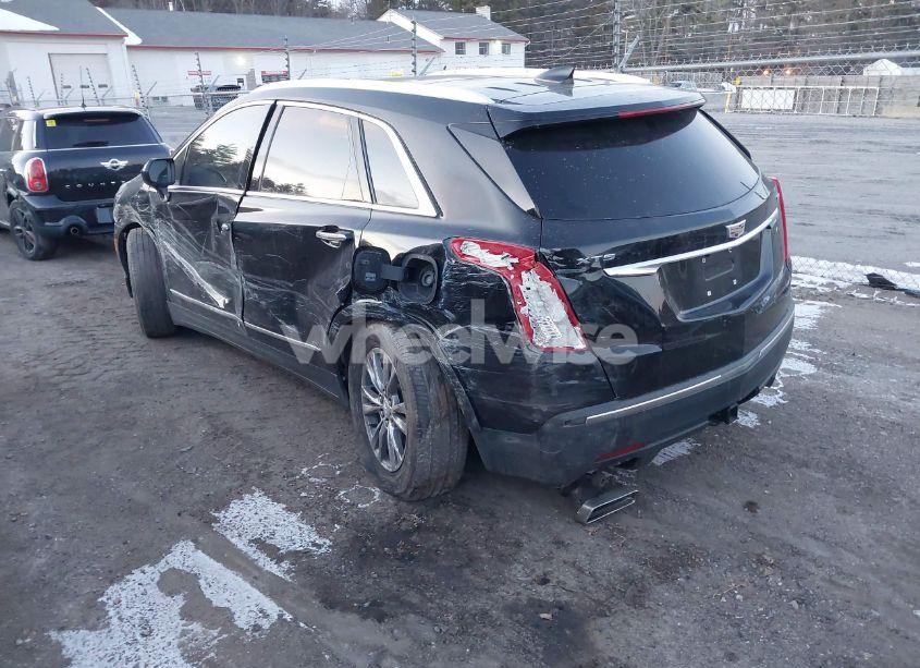 Photo 3 of 2018 Cadillac Xt5 LUXURY (VIN 1GYKNCRS4JZ246492)