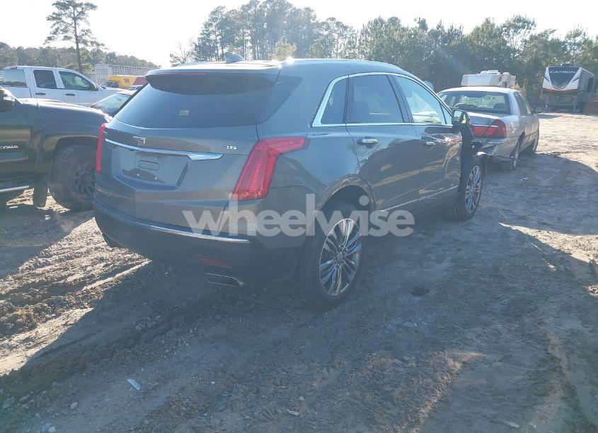 Photo 4 of 2019 Cadillac Xt5 LUXURY (VIN 1GYKNCRS4KZ263519)