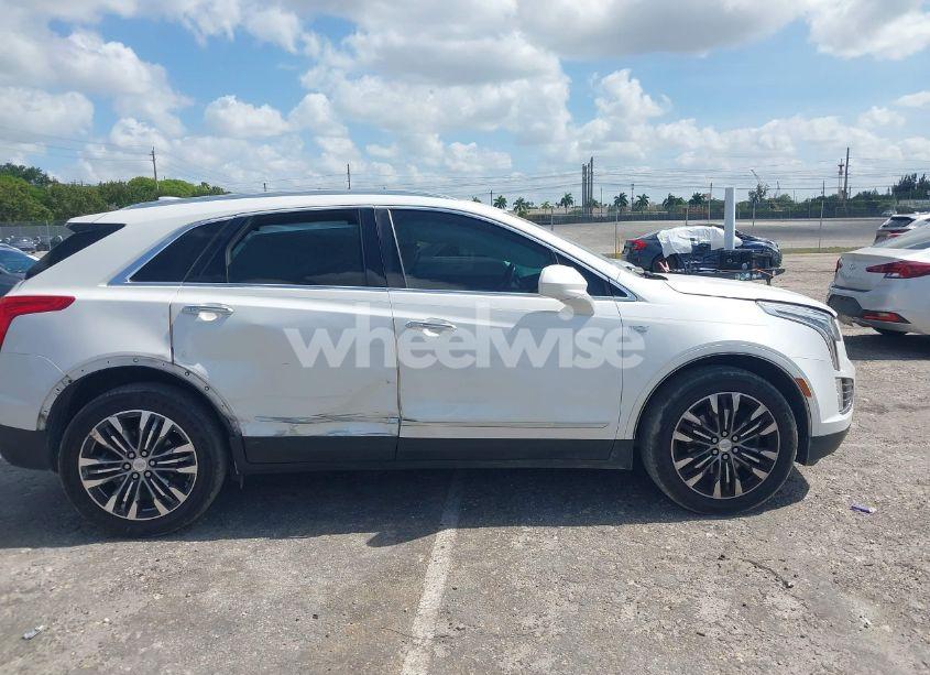 Photo 14 of 2017 Cadillac Xt5 PREMIUM LUXURY (VIN 1GYKNCRS5HZ230621)