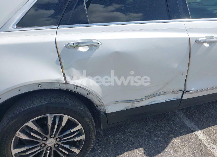 Photo 6 of 2017 Cadillac Xt5 PREMIUM LUXURY (VIN 1GYKNCRS5HZ230621)