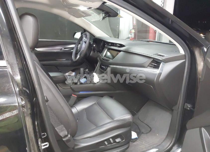 Photo 5 of 2019 Cadillac Xt5 LUXURY (VIN 1GYKNCRS5KZ142904)