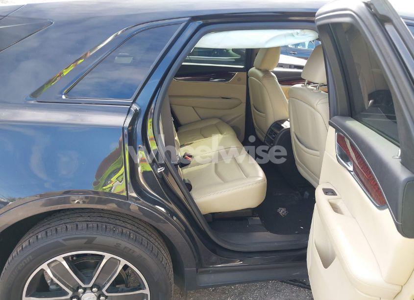 Photo 8 of 2019 Cadillac Xt5 LUXURY (VIN 1GYKNCRS5KZ272634)