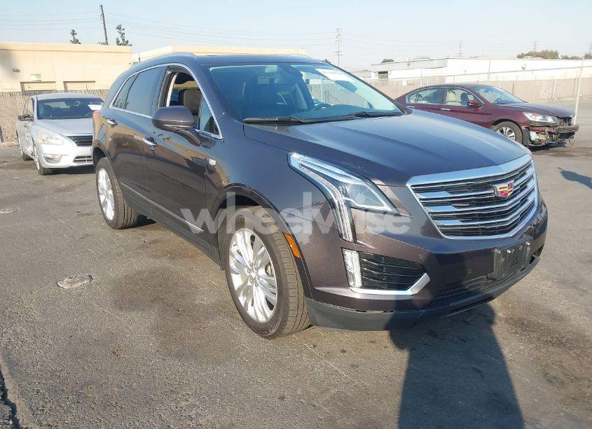 2017 Cadillac Xt5 PREMIUM LUXURY (VIN 1GYKNCRS6HZ203749) main photo