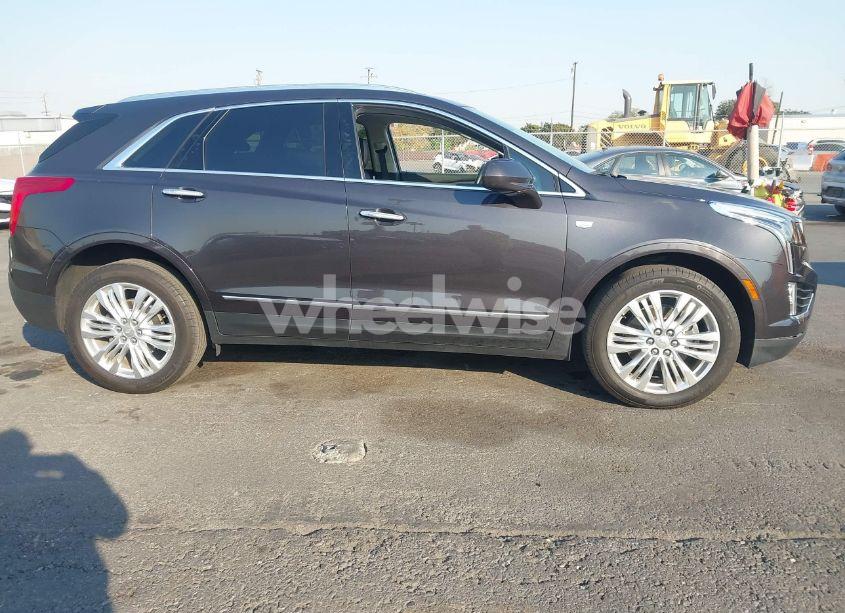 Photo 13 of 2017 Cadillac Xt5 PREMIUM LUXURY (VIN 1GYKNCRS6HZ203749)