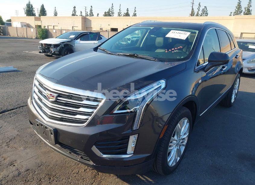 Photo 2 of 2017 Cadillac Xt5 PREMIUM LUXURY (VIN 1GYKNCRS6HZ203749)