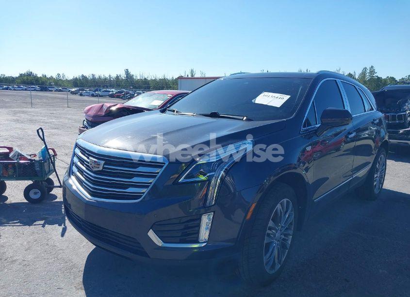 Photo 2 of 2017 Cadillac Xt5 PREMIUM LUXURY (VIN 1GYKNCRS7HZ147451)