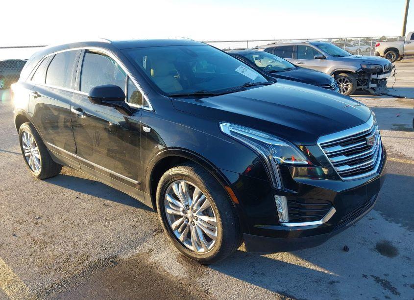 2017 Cadillac Xt5 PREMIUM LUXURY (VIN 1GYKNCRS7HZ156232) main photo