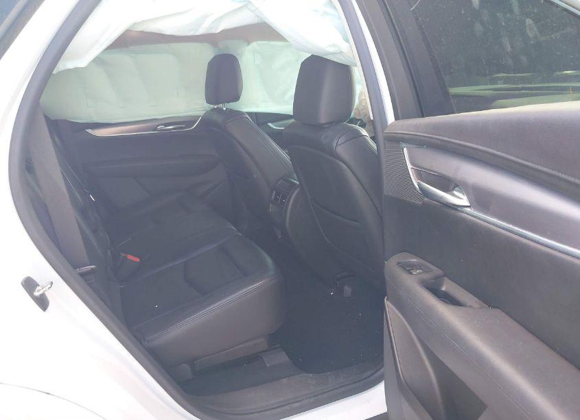 Photo 8 of 2017 Cadillac Xt5 PREMIUM LUXURY (VIN 1GYKNCRS7HZ249090)