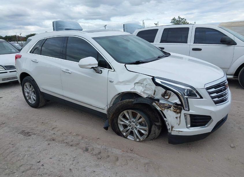 2018 Cadillac Xt5 LUXURY (VIN 1GYKNCRS7JZ138187) main photo