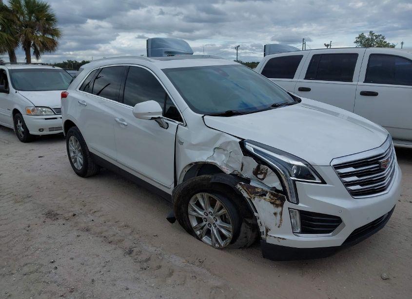 Photo 6 of 2018 Cadillac Xt5 LUXURY (VIN 1GYKNCRS7JZ138187)