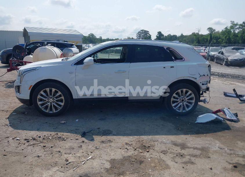 Photo 15 of 2018 Cadillac Xt5 LUXURY (VIN 1GYKNCRS7JZ244770)